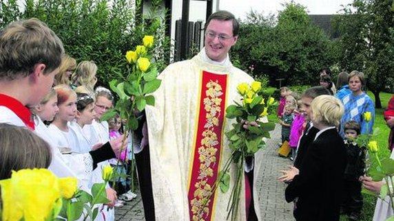Einf&uuml;hrung Pfarrer Sauer
